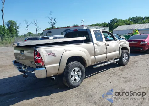 2005 Toyota Tacoma Prerunner V6 z USA, uszkodzony, nr VIN 5TETU62N35Z025107